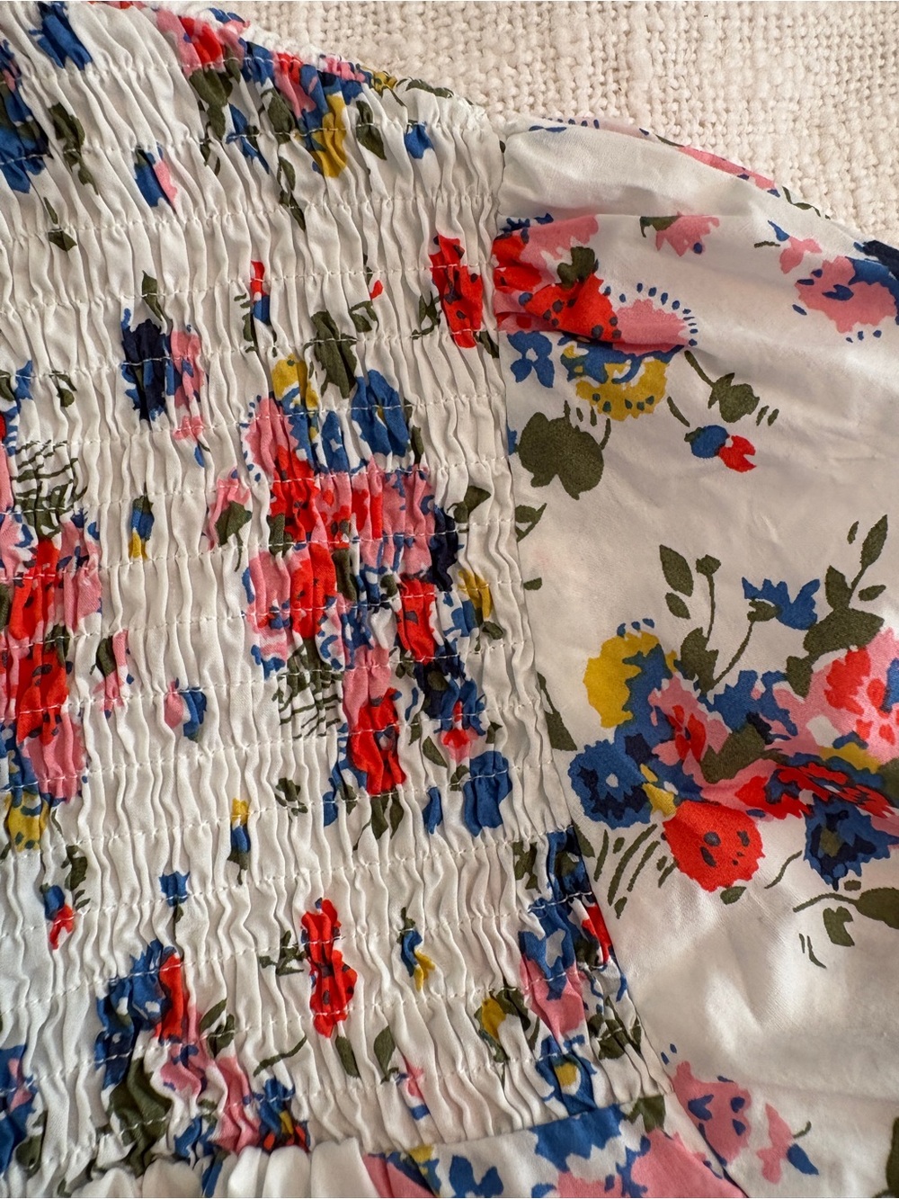 Boden Women’s White Floral Smocked Women's Top US size 10 - Picture 5 of 5